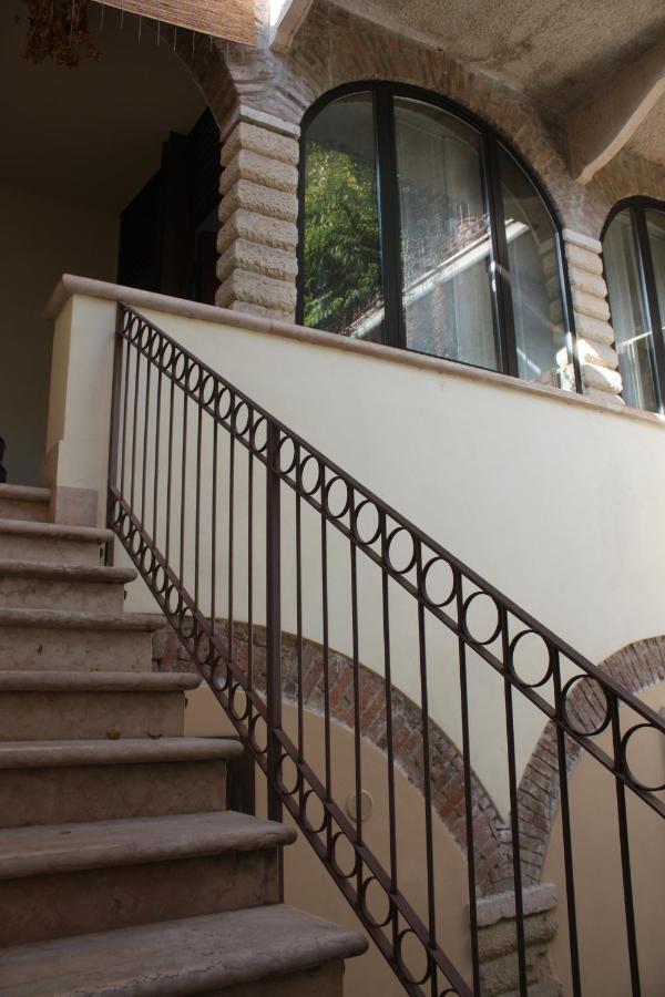 Mirko Apartment Verona Luaran gambar